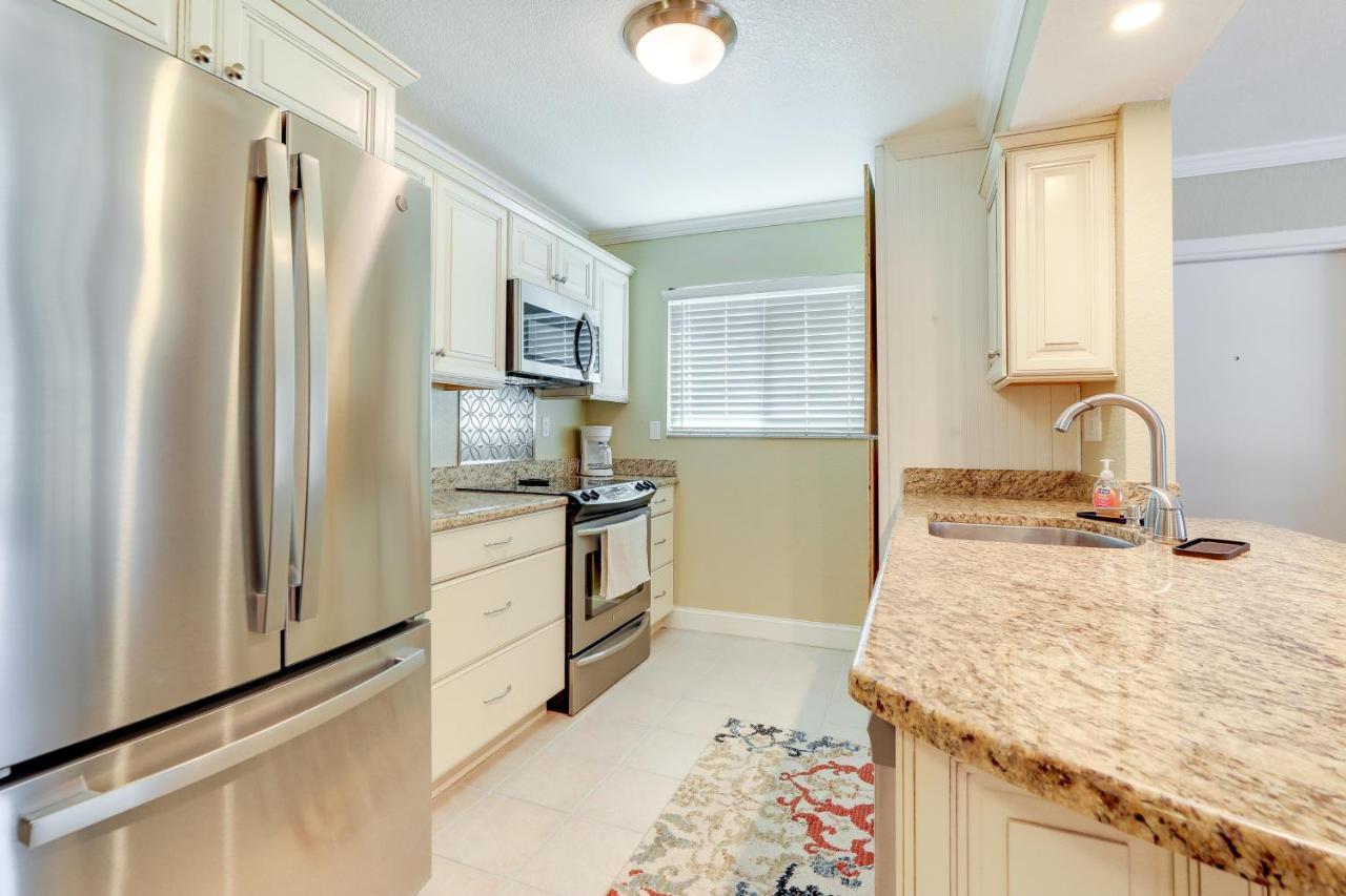 Welcoming Sarasota Vacation Rental With Pool! Exterior photo